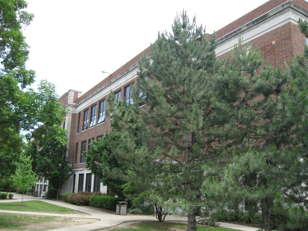 060609 Wyoming Public SchoolWyoming, Ohio (13) Aaron Turner Flickr