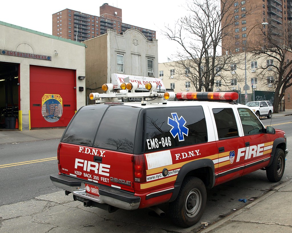 EMS44 FDNY EMS Battalion 44 Brownsville Station House, Bro… Flickr