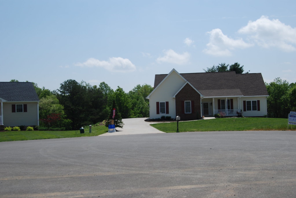 Leesville Road Estates, Evington, VA 24550 Brenda Moore Flickr