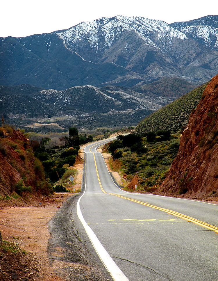 Soledad Canyon Road a photo on Flickriver
