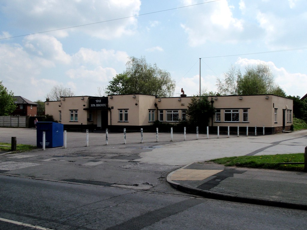 The Spa Brook Warrington Howson Road estate pub. Flickr