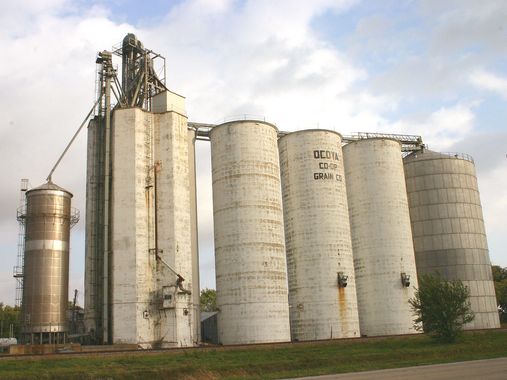 12b Ocoya IL Coop Grain Elevators John Hagstrom Flickr