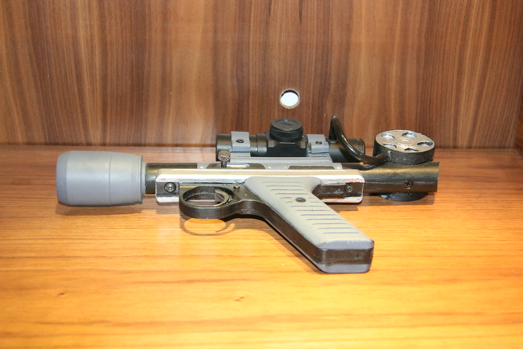 A piton gun from "GoldenEye" Mark Abdey Flickr