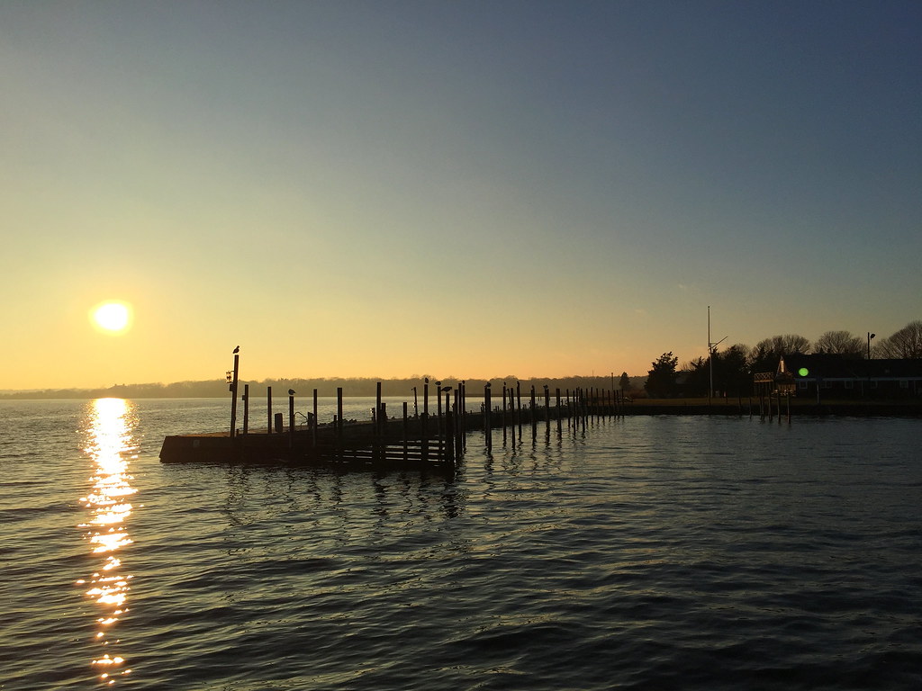 Moriches Bay The Moriches Yacht Club, at the foot of Union… Flickr