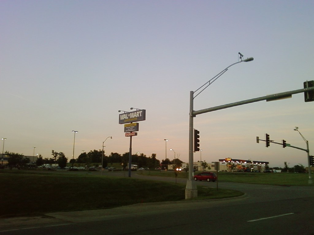 Flickriver Photoset 'WalMart Oskaloosa, Iowa' by fourstarcashiernathan