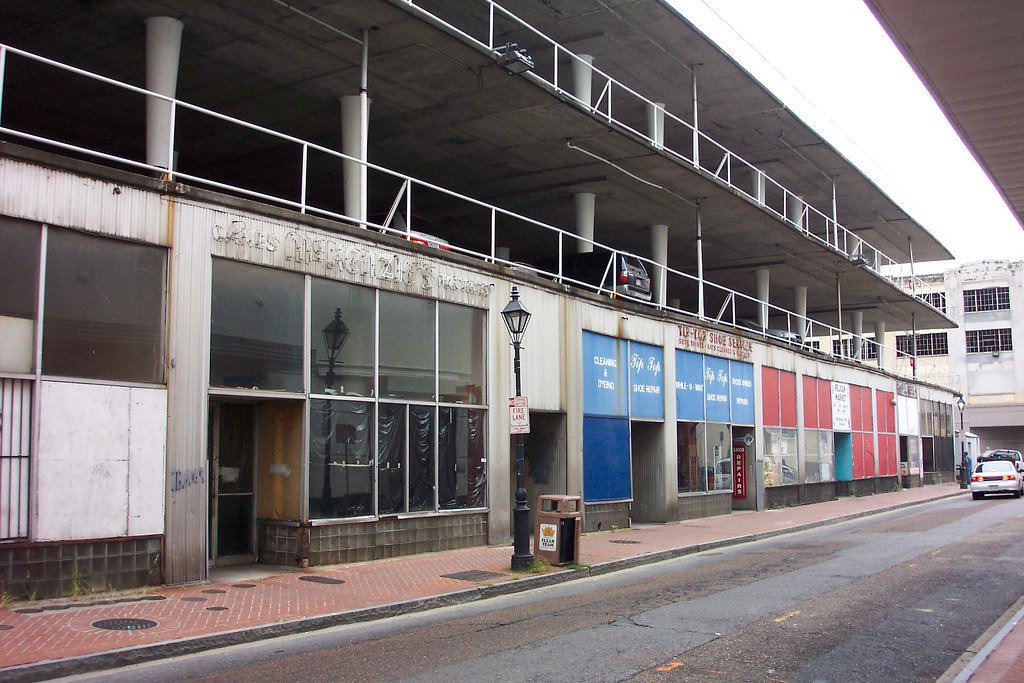 Abandoned Stores New Orleans, LA Across the street from T… Flickr
