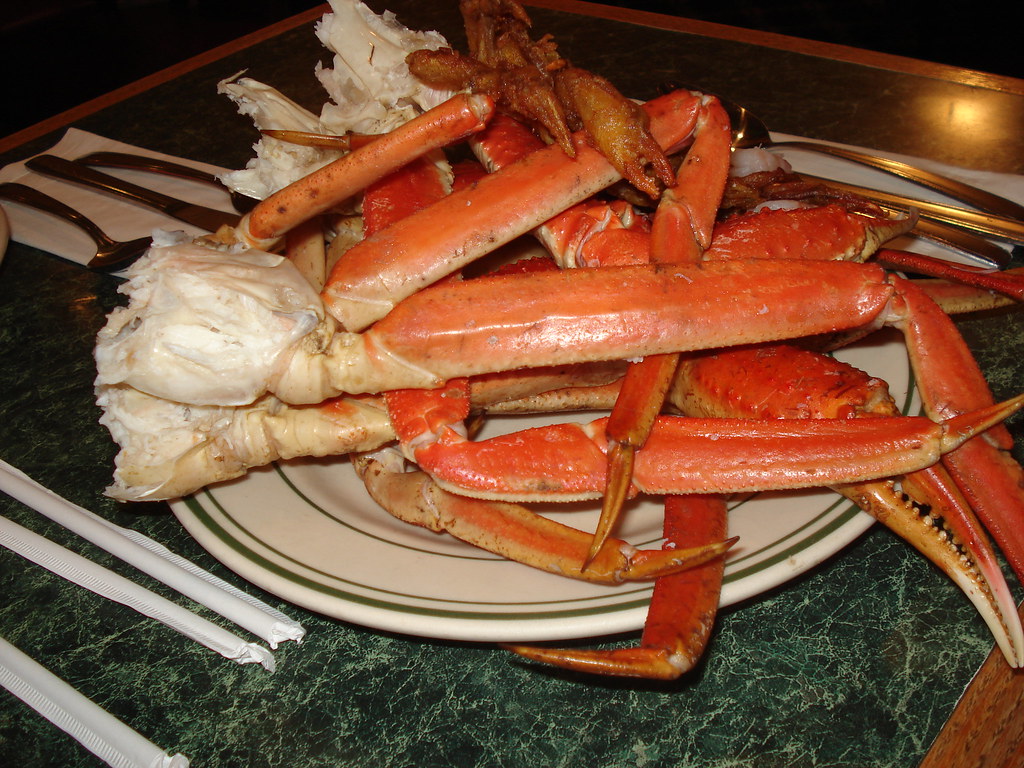 Crab legs from Harvest Buffet goyumcha Flickr