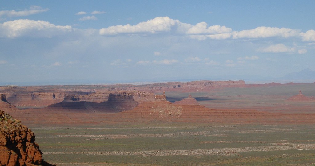 Moki Dugway 247a From the top of the Moki Dugway, looking … Flickr