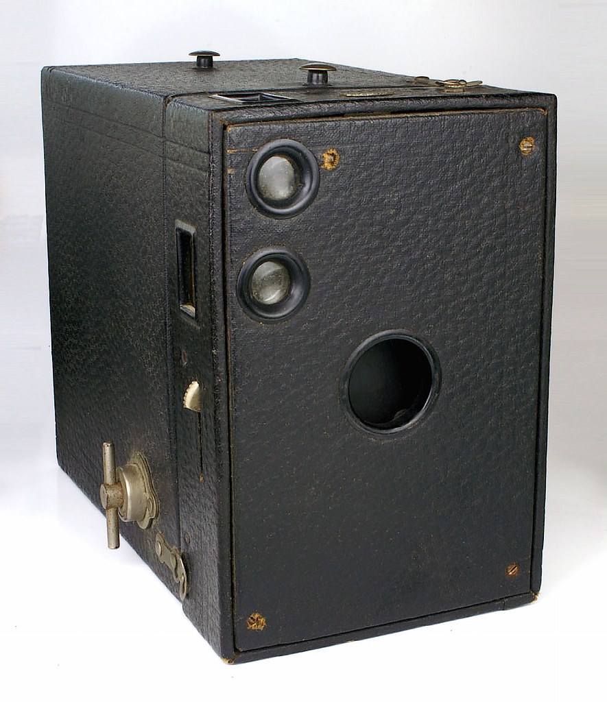 Kodak No. 2A Brownie Model B a photo on Flickriver