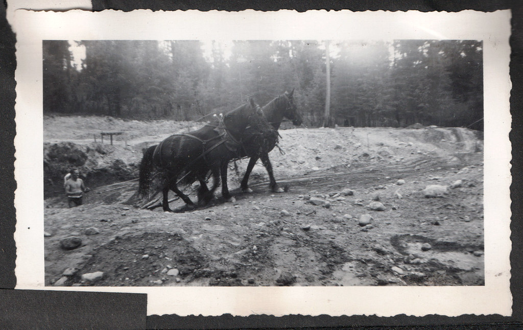 Diamond_Bell_Ranch Digging the Lodge Foundation Using ho… Flickr