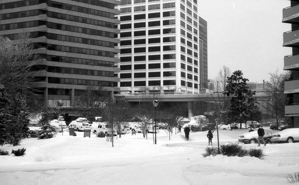 River Place, Rosslyn Standing at the back of the River Pla… Flickr