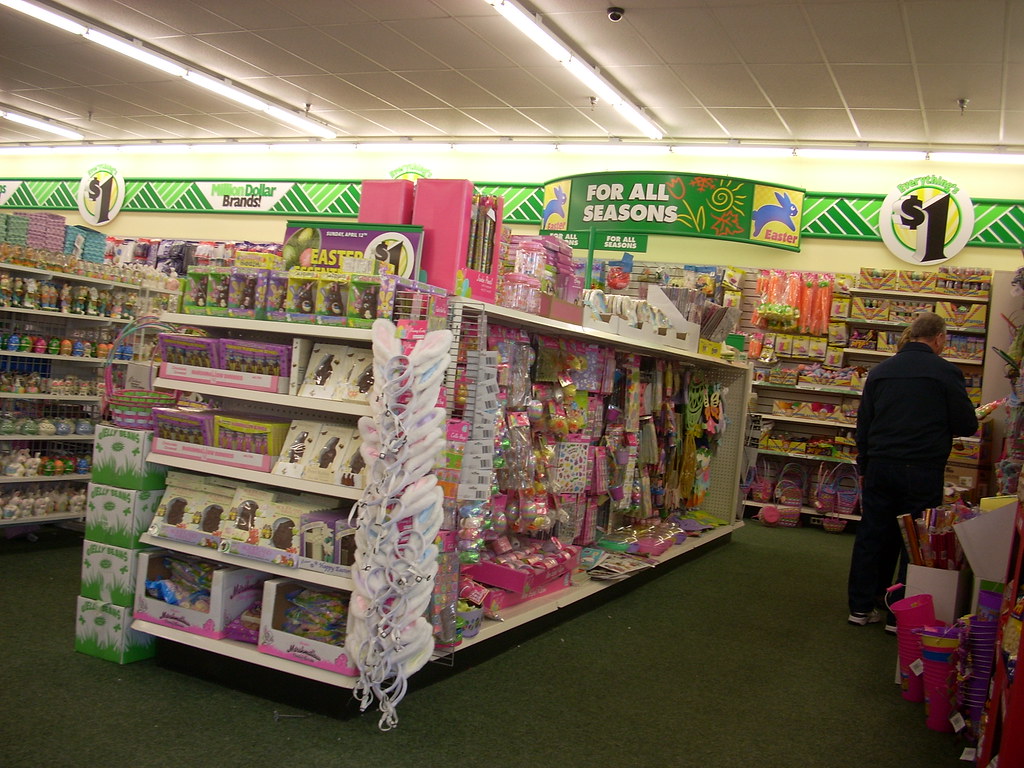 Dollar Tree interior Dollar Tree 382 (10,000 square feet)… Flickr
