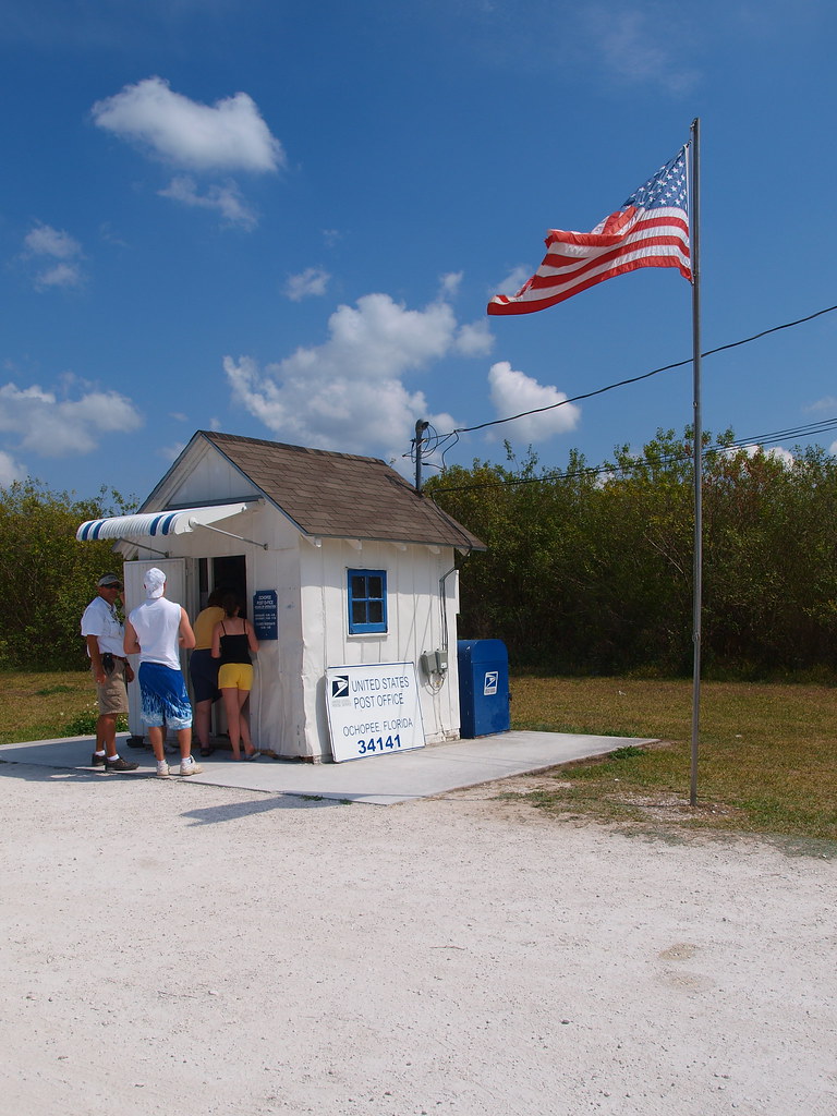 Smallest US Post Office1 Smallest post office in the Unite… Flickr