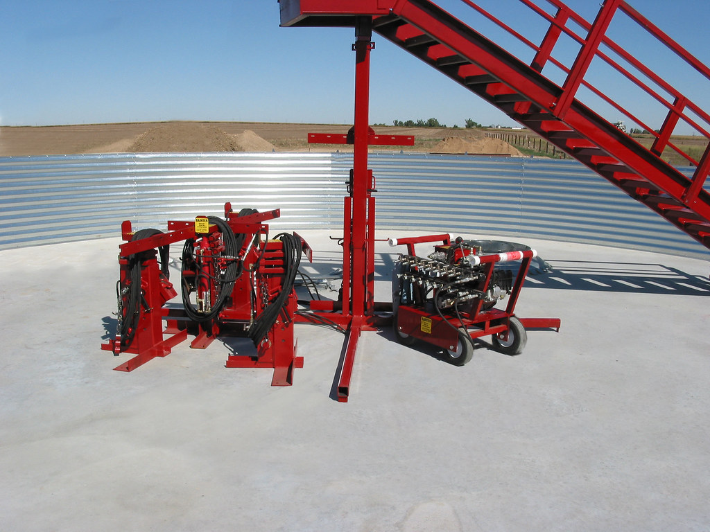 Grain Bin Jacks