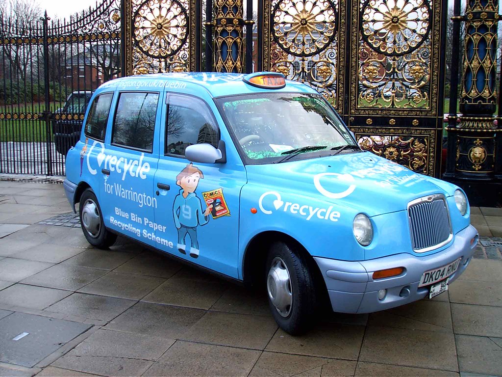 Black Cab / Taxi Advertising Warrington Recycle, Full Live… Flickr