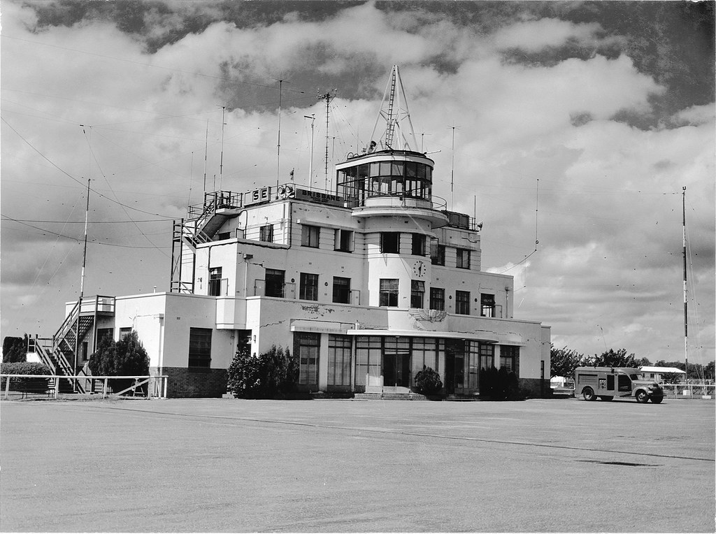 Civil Aviation control tower, Archerfield Brisbane, Apri… Flickr