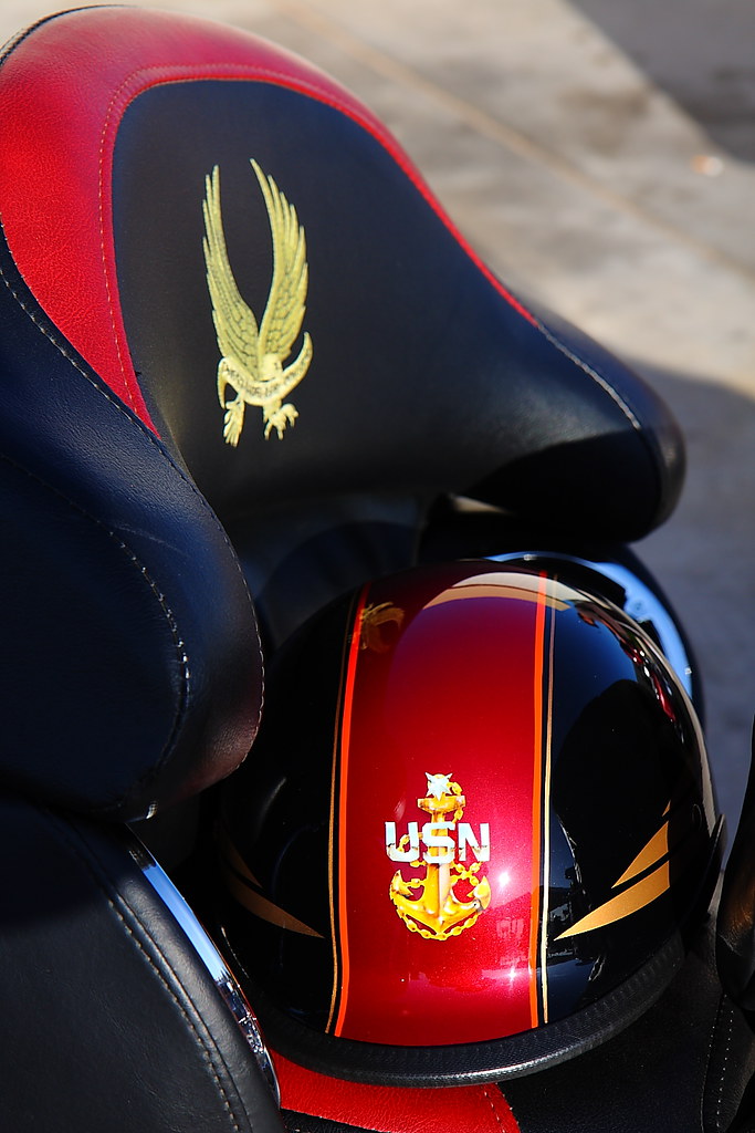 Harley Ultra Classic Custom Seat Photo I took of one of my… Flickr