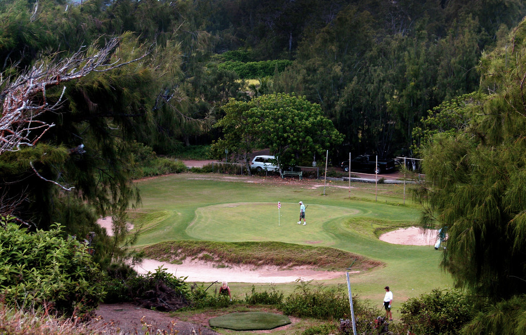 The 4th Tee at Kahuku The 4th Tee box at Kahuku Golf Cours… Flickr