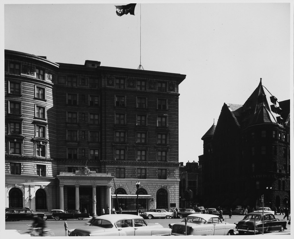Copley Plaza Hotel, Partial View from Center of Copley Squ… Flickr