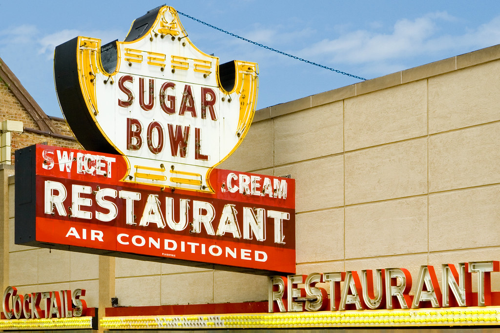 The Sugar Bowl The old Sugar Bowl Restaurant in DesPlaines… Flickr