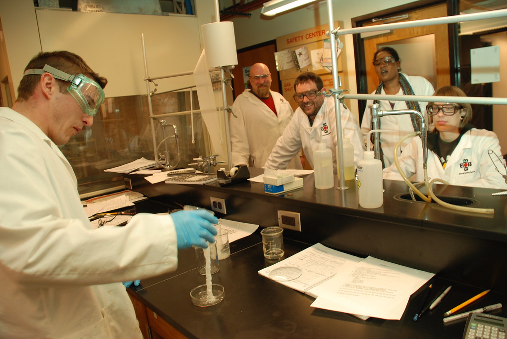 BTC Chemical Laboratory Technician Major Students show of… Flickr