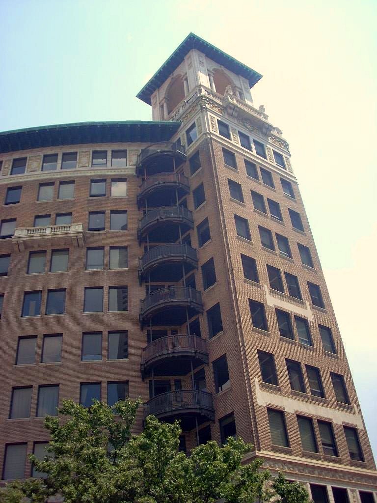 Ponce de Leon Apartments by William Stoddart (1913) Flickr