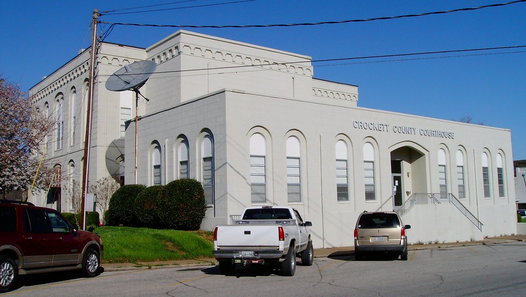Crockett County Courthouse (Alamo, Tennessee) This courtho… Flickr