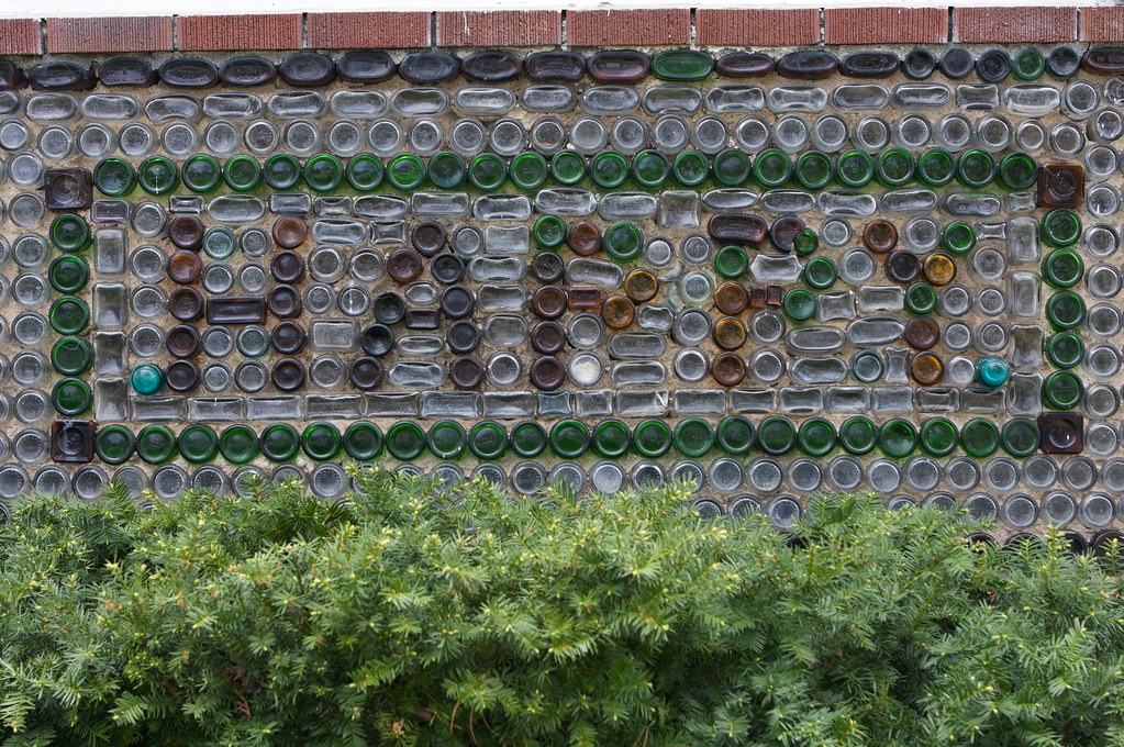Kaleva Bottle House Created by John Jacob Makinen, Sr. in … Kelly