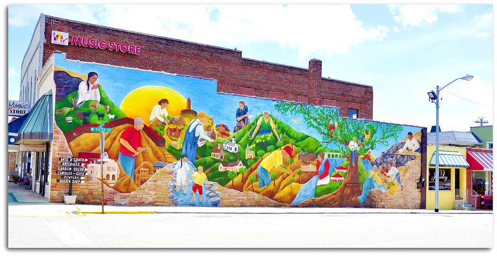 Full Length View of the Mural in Crossville, Tn! I would s… Flickr