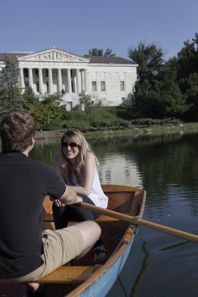 Boating on Hoyt Lake Boating on Hoyt Lake, photo by Eric F… Visit