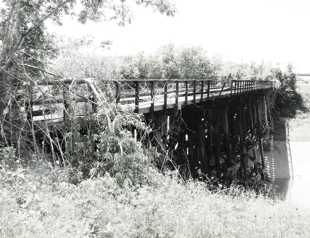 Railroad Trestle, White Oak Bayou, near T. C. Jester, Hous… Flickr