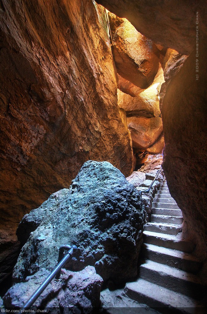 Bear Gulch Cave, Pinnacles National Monument, California (… Flickr
