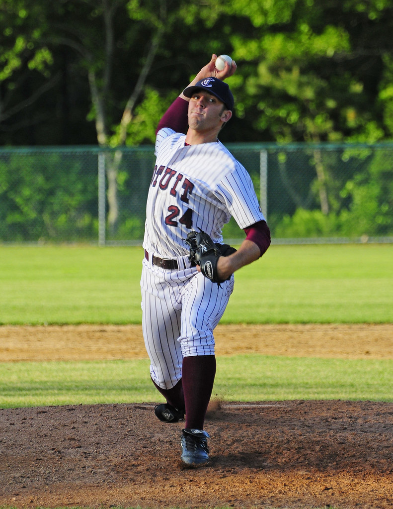 Cotuit Kettleers 2009 Daniel Tillman, 24 RHP Cotuit Ket… Flickr