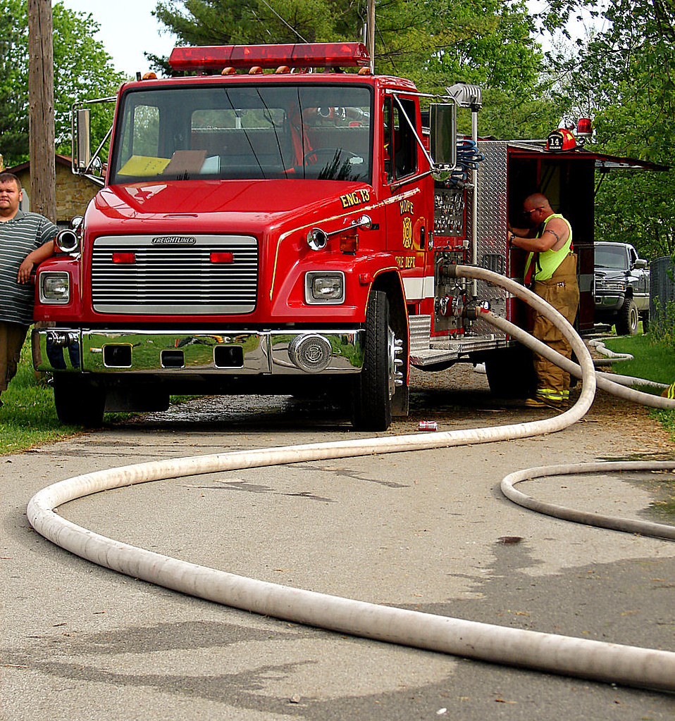 Engine 13 Hope (Indiana) Fire Department Engine 13 CrownBus32 Flickr