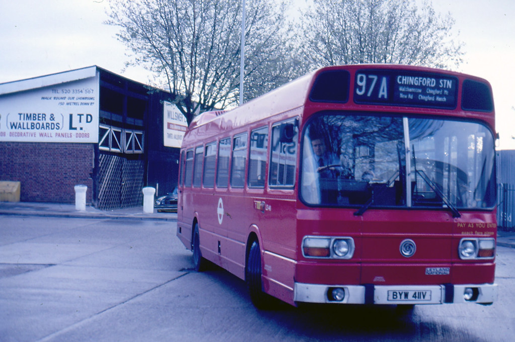 London Buses LS411 97A Walthamstow Central Leyton garage's… Flickr
