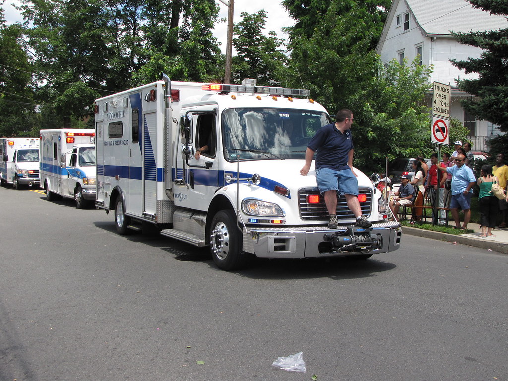 Moonachie, NJ EMS 2004 Freightliner/MedicMaster Ambulance