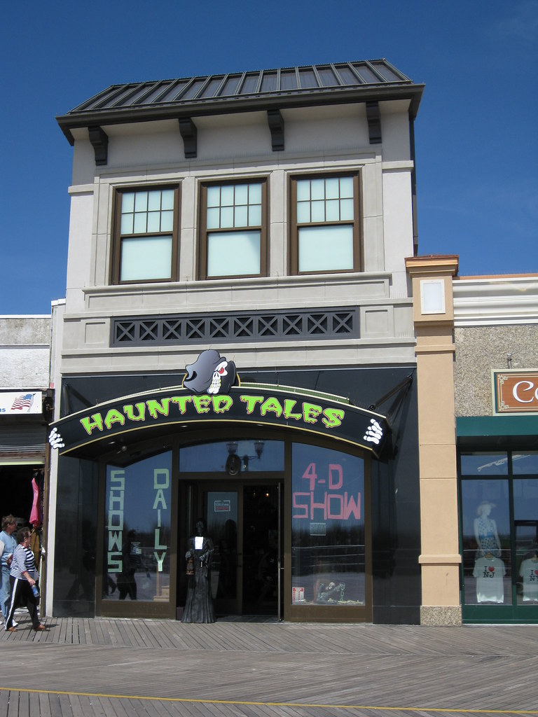 Haunted Tales House a photo on Flickriver