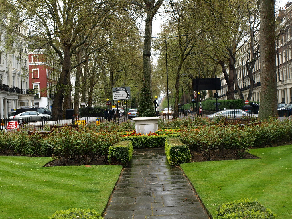 Sussex Gardens 2012 (2) Sussex Gardens, City of Westminste… Flickr