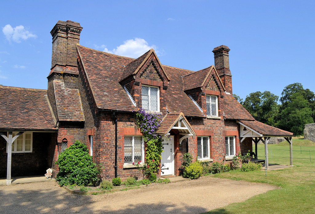 Berkhamsted Castle Cottage Berkhamsted Castle Cottage, sit… Flickr