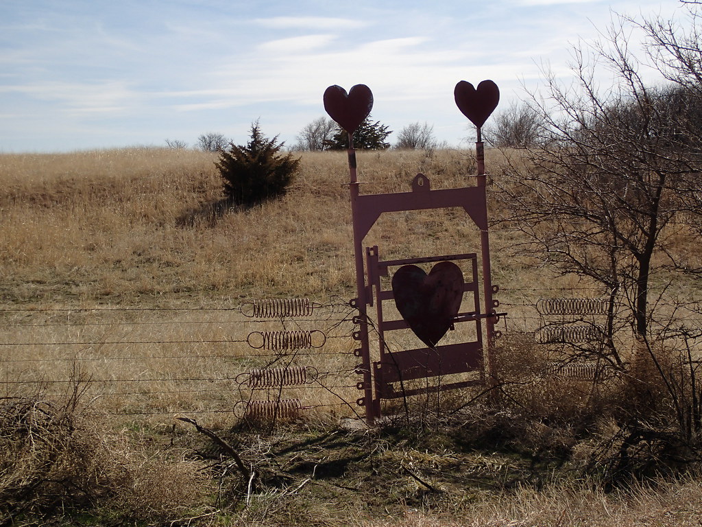 M.T. Liggett’s Sculptures Mullinville, Kansas goflight001 Flickr