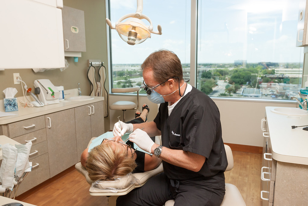 Cosmetic Dentist Houston Craig Armstrong, DDShttp//www.c… Flickr