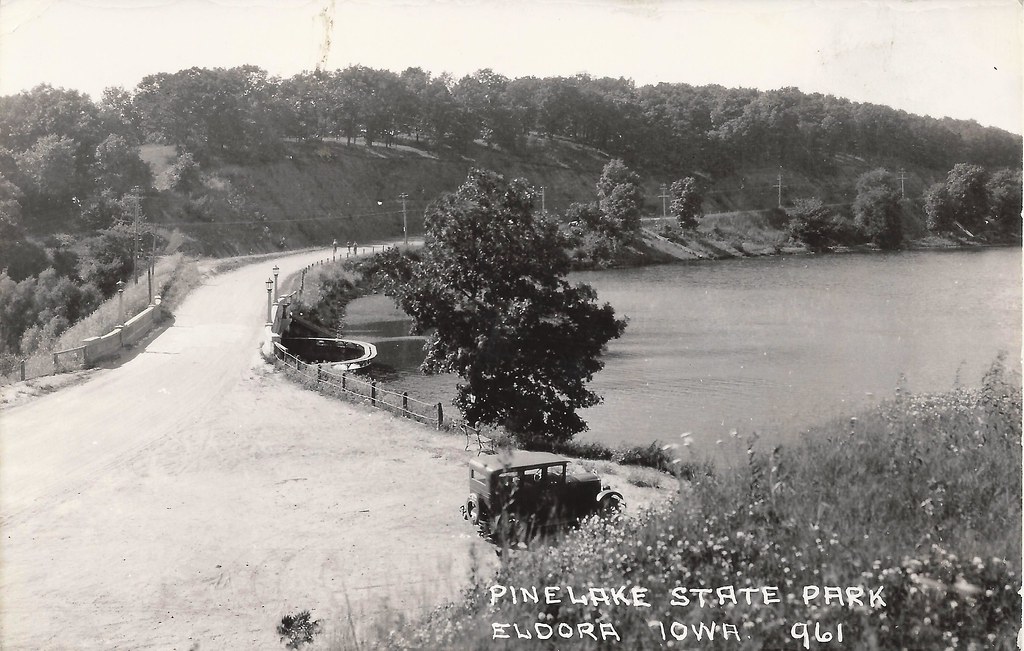 Eldora, Iowa, Pine Lake State Park, Gravel Road, Dam a photo on