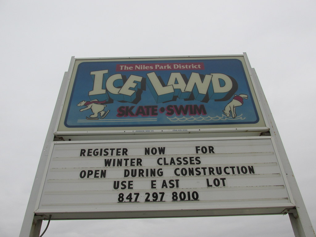The Ice Land ice skating rink on Ballard Road. Niles Illin… Flickr