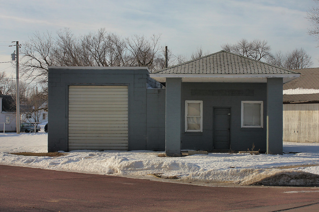 Gas Station Trimont, MN Tom McLaughlin Flickr