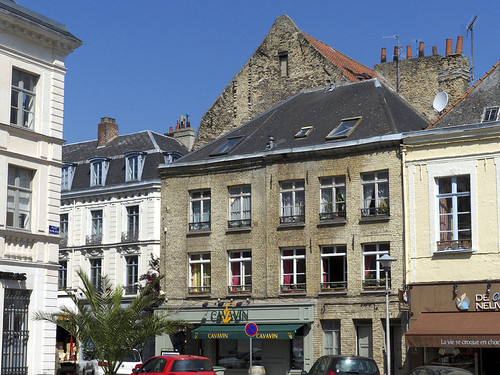 StOmer, place Victor Hugo, façades réf. 53571 yann tierny Flickr