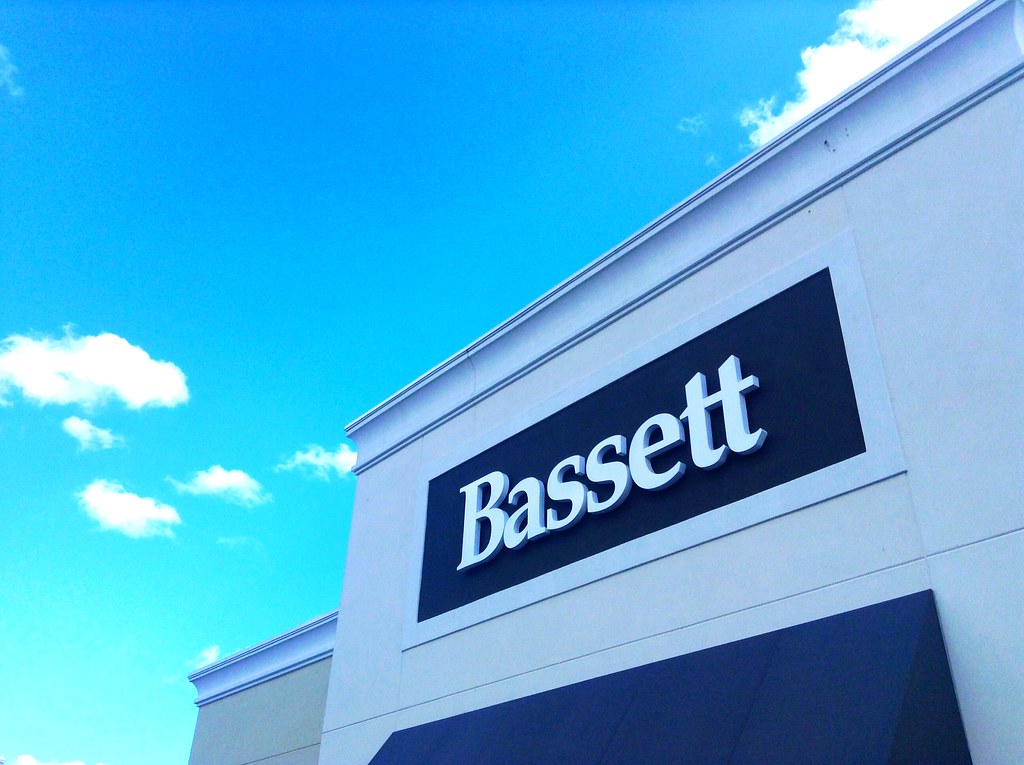 Bassett Furniture Bassett Furniture Store Logo Sign Facade… Flickr