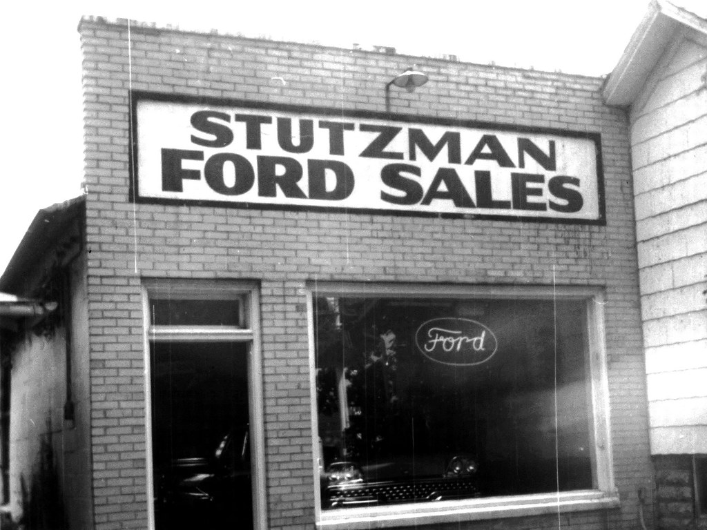 Stutzman Ford, Metamora, Ohio 1959 See it today tinyurl… Flickr
