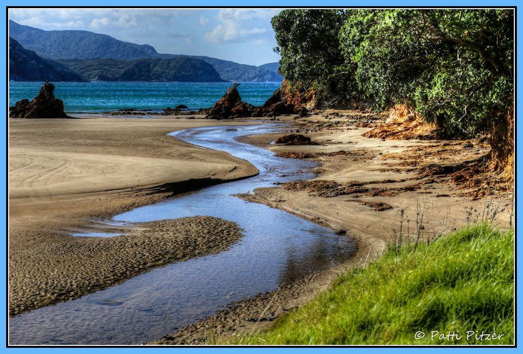 waikawau beach 5516 Waikawau Bay is known for its long san… Flickr