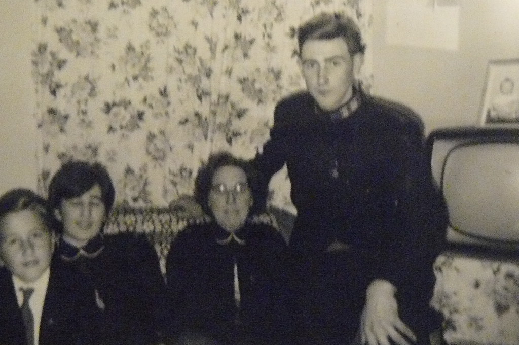 WEST WICKHAM(CAMBS)SALVATION ARMY THE HOPWOOD FAMILY, L TO… Flickr