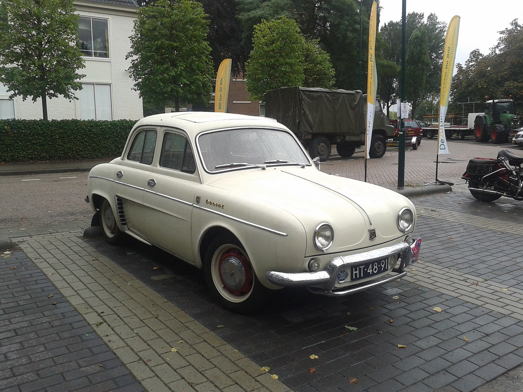 Renault Dauphine Ondine 1962 (HT4891) Oldtimerdag De Bi… Flickr